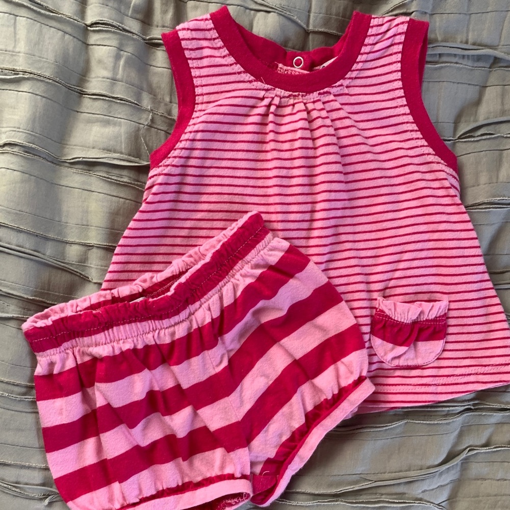 Splendid Flowy Tank and Bubble Shorts Set